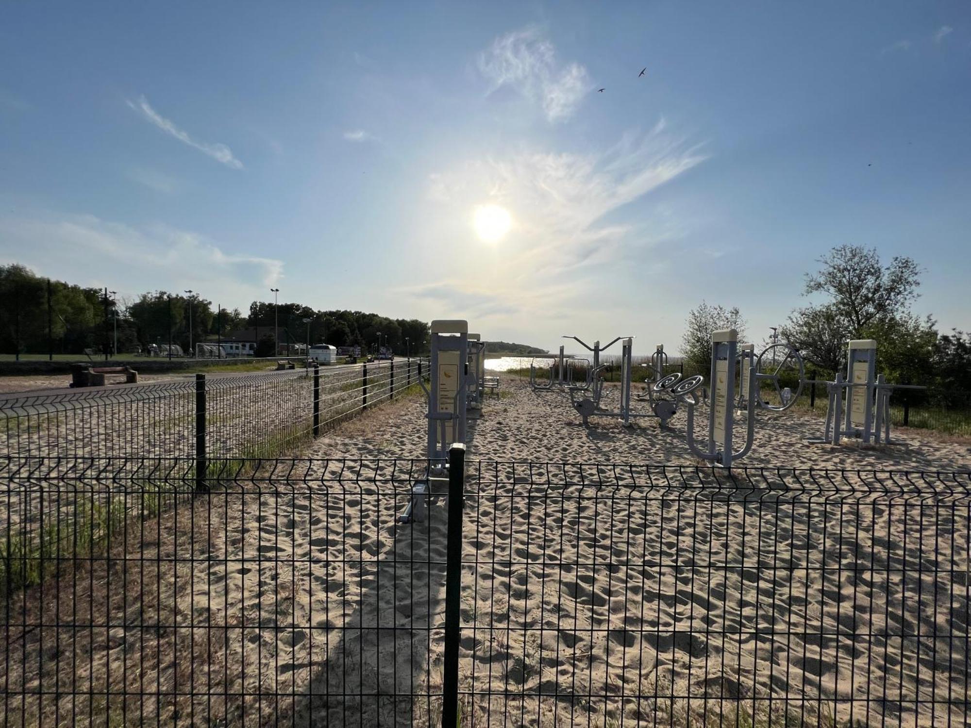 Domek Wypoczynkowy 50M Od Wody Trzebiez Exterior foto